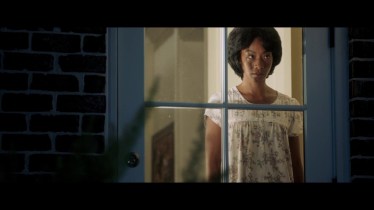 Get-Out-2017-Trailer.mp4.0008-1